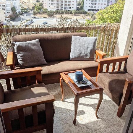 Fantastic 1 Bed Apartment By The Sea Opposite 4 Seasons 레메소스 외부 사진