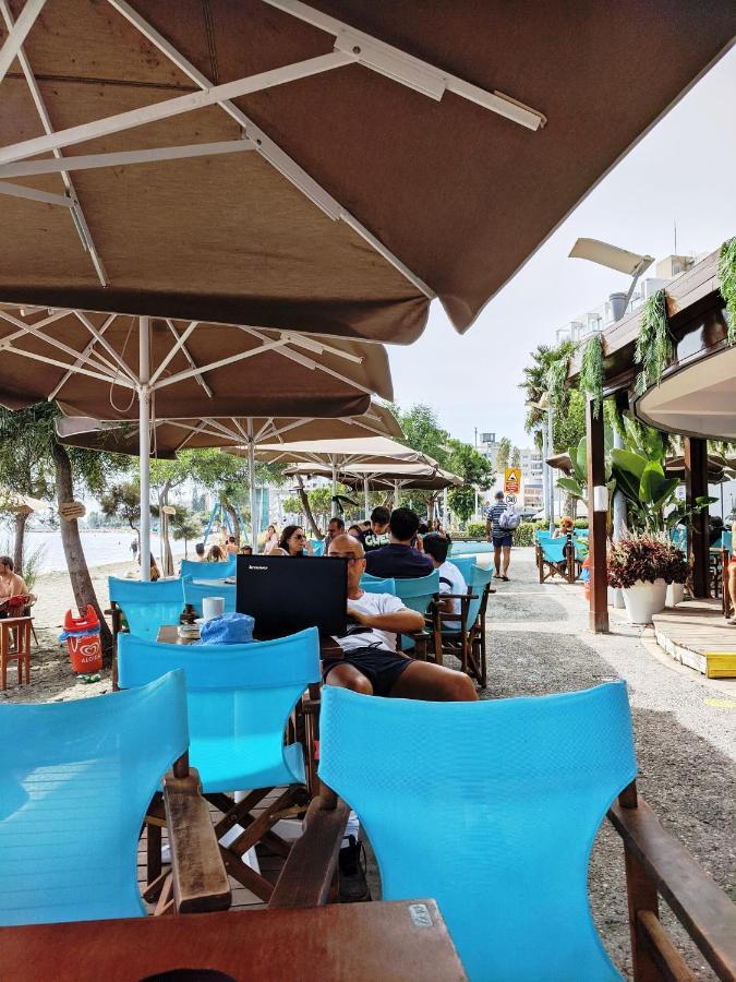 Fantastic 1 Bed Apartment By The Sea Opposite 4 Seasons 레메소스 외부 사진